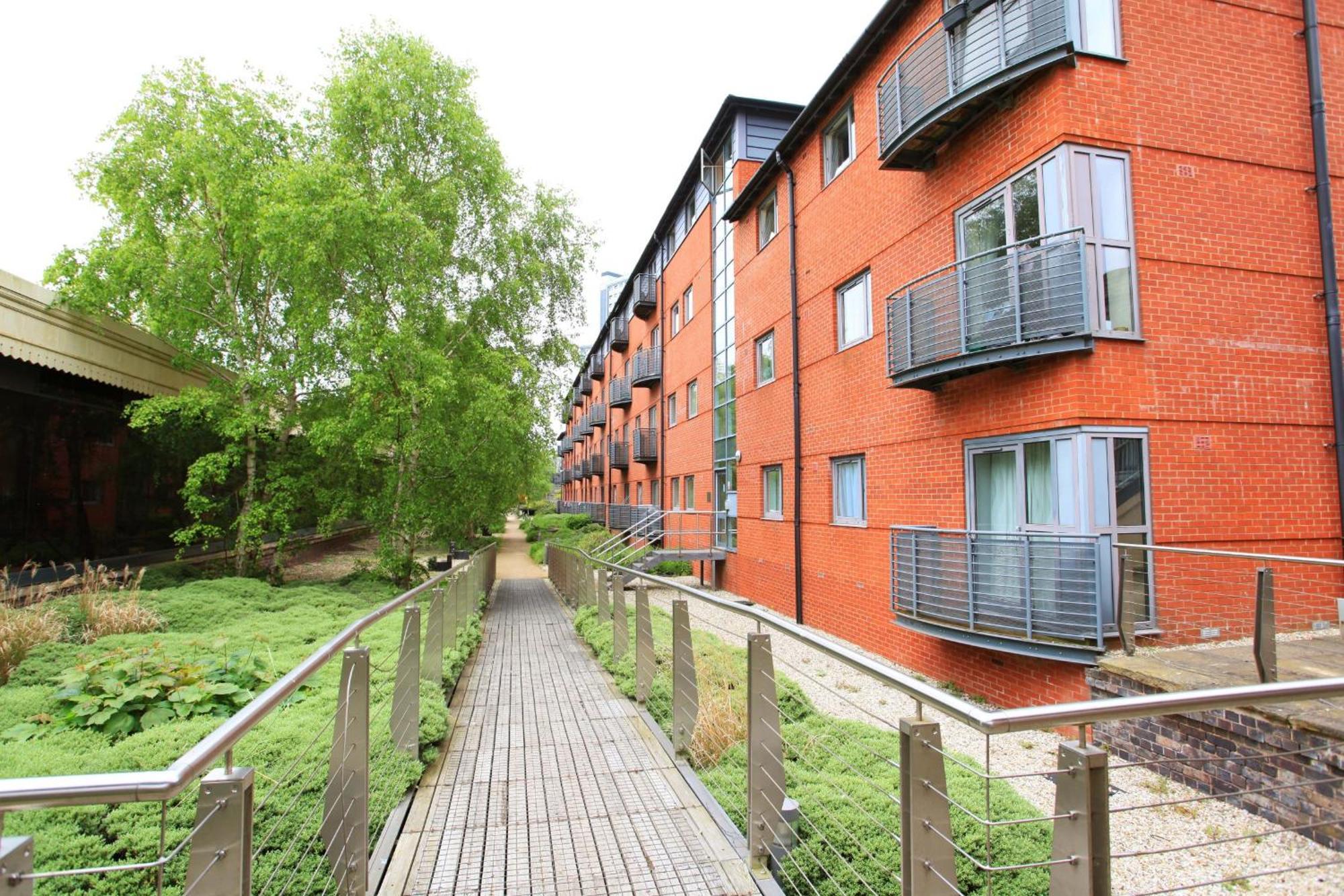 Broad Gauge Apartments Wolverhampton Buitenkant foto